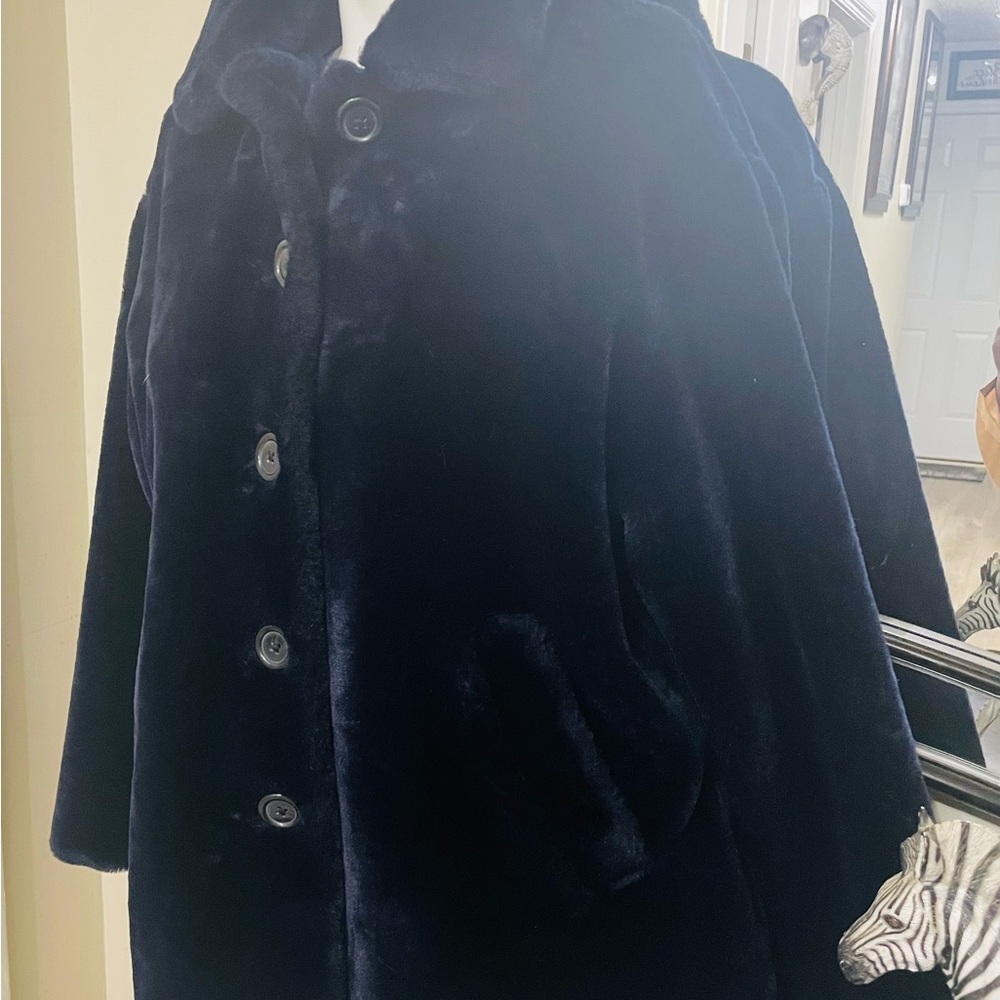GAP Women's Black Teddy Jacket - Picture 2 of 4